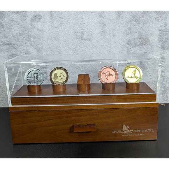 Delta Waterfrow Other - Delta Waterfrowl Collector Coin & Wooden Display Case Set - 4 Coins Drawer